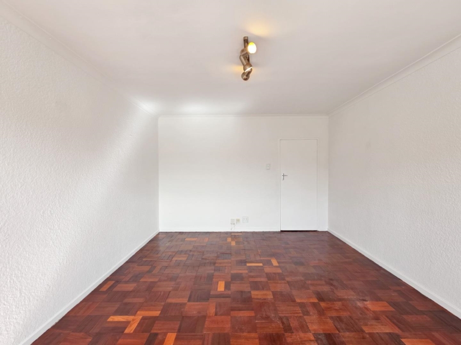 To Let 2 Bedroom Property for Rent in Three Anchor Bay Western Cape